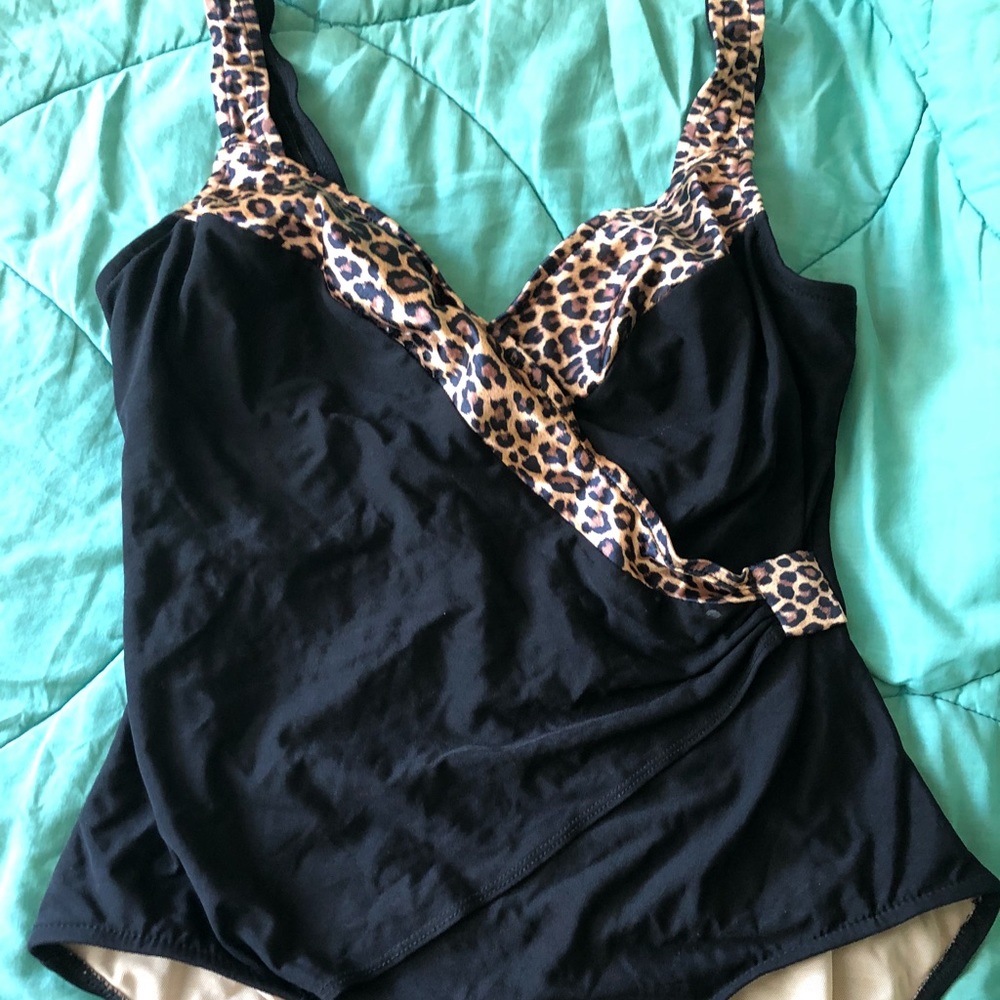 Vintage leopard one piece bathing suit!